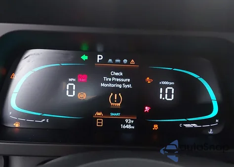 2025 Hyundai Elantra Sel Sport from USA, damaged, VIN KMHLM4DG3SU981397